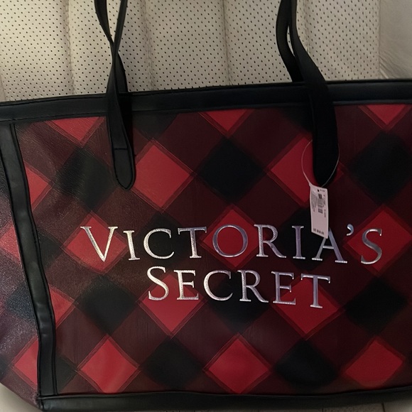 Victoria’s Secret bag - Picture 3 of 3